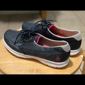 Sketchers Go Step modish boat shoe size 8.5 navy,